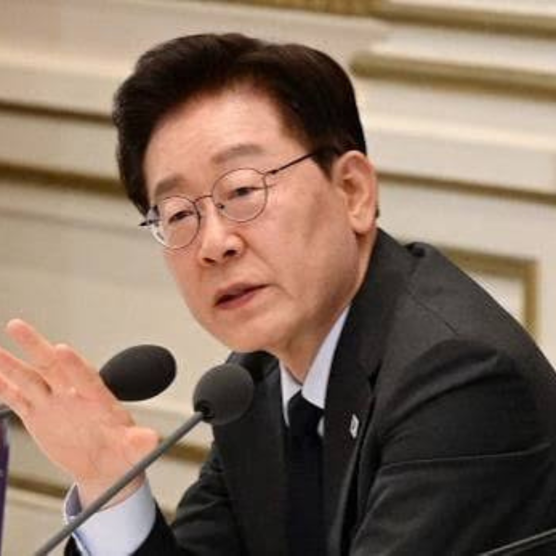유시민 ‘필연적 실패’ 발언에···李대통령 지지율 50% 깨졌다